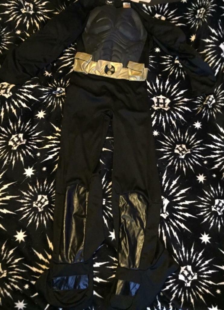 fancy dress for 8 year boy